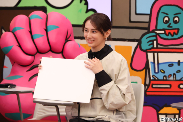 北川景子&佐久間大介「火曜は全力!華大さんと千鳥くん」に登場「スパイ7分の1」は大荒れ!?