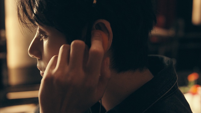 BTS・Vが「パラダイスシティ」新アンバサダーに　くるくる変わる表情とダンスで楽園にGO！