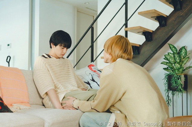 葛藤する白崎(新原泰佑)と寄り添う羽山(駒木根葵汰)「25時、赤坂で Season2」第6話