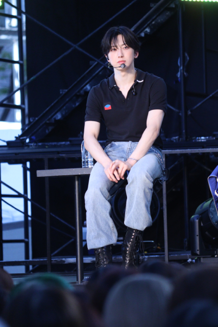 ＆TEAMが「Back to Life」日韓ダブルミリオンをLUNÉとお祝い！　ご褒美には“旅行”を熱望