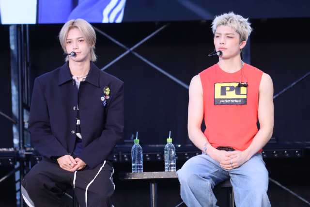 ＆TEAMが「Back to Life」日韓ダブルミリオンをLUNÉとお祝い！　ご褒美には“旅行”を熱望