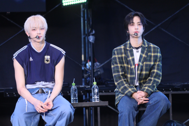 ＆TEAMが「Back to Life」日韓ダブルミリオンをLUNÉとお祝い！　ご褒美には“旅行”を熱望