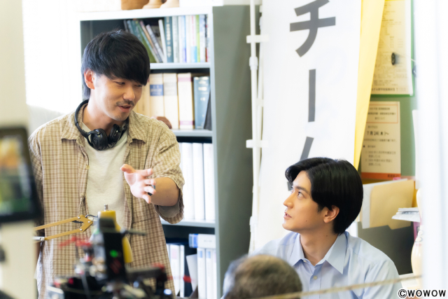 「連続ドラマW　シリウスの反証」主演の中島裕翔らが撮影する現場の様子をリポート