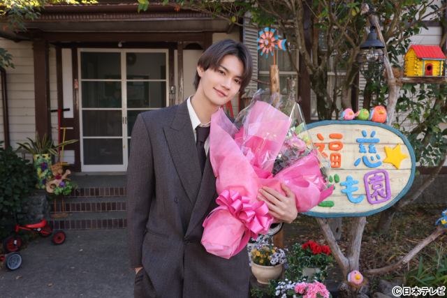 桜田ひより&佐野勇斗「ESCAPE」クランクアップ。「役者辞める時、絶対思い出す作品」