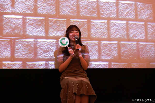 新内眞衣、目をすごく薄めて偽っている!?「モンテ・クリスト伯」試写トークイベントに登壇