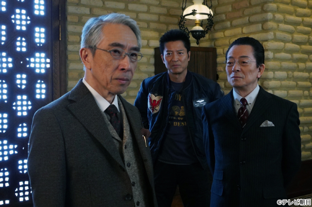 「相棒」元日SPに段田安則が念願の初登場。右京が迷いながら捜査!?