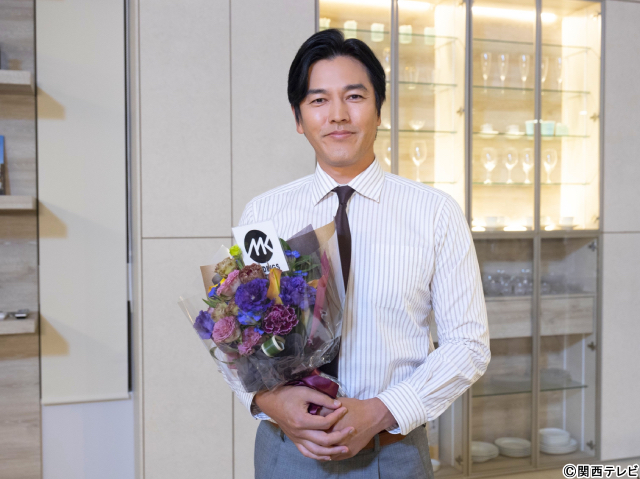 草彅剛主演「終幕のロンド」最終回。塩野瑛久、八木莉可子らレギュラー陣クランクアップ