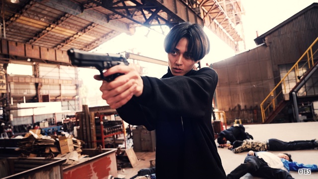 永瀬廉がガンアクションに挑戦！「ニノなのに新春SP」スタジオゲストには福山雅治