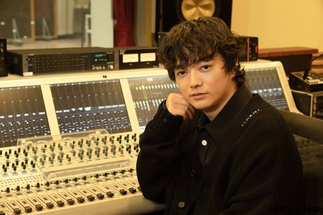 染谷将太が語る、初演出・脚本オーディオドラマの裏側！　菊地凛子、津田健次郎らと描いた音の世界