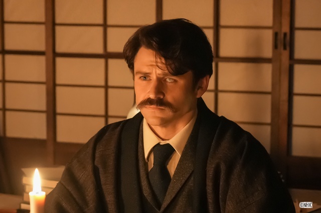 トミー・バストウが語る物語後半の見どころ「ヘブンは“家族”という生きがいを手に入れた」