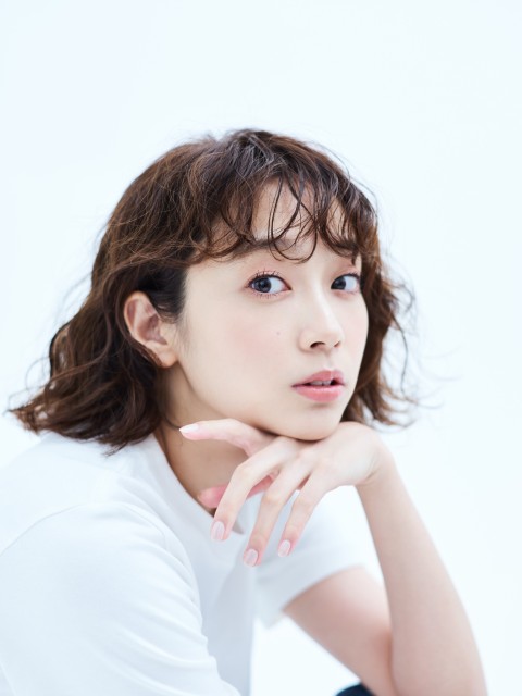 さとうほなみ、鈴木仁らが「にこたま」に出演。主題歌はくるりに決定!