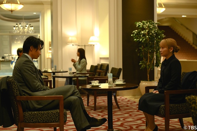 波瑠×川栄李奈「フェイクマミー」、制作陣が語る最終回への思い「見た人だけのご褒美がある」