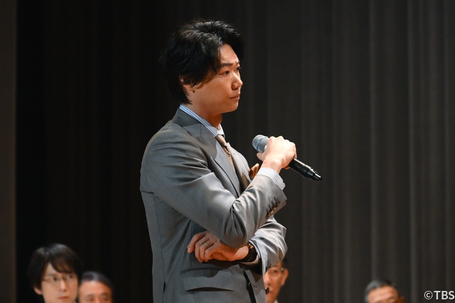 波瑠×川栄李奈「フェイクマミー」、制作陣が語る最終回への思い「見た人だけのご褒美がある」