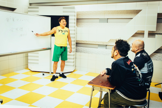 「営業-1グランプリ」常連！　サバンナ八木と鬼越トマホークが語る“営業”のウラ側