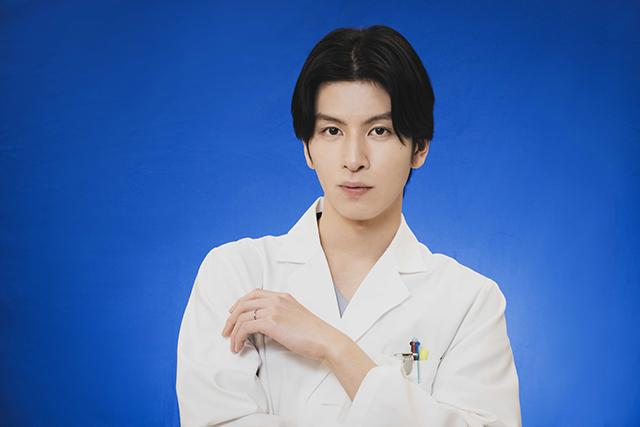 「顔のない患者」主演・長谷川慎、“命の選別”と向き合う医師役に挑んで感じることとは?