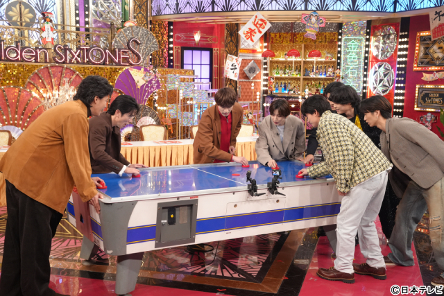 YOSHIKI＆小栗旬が初対決！　元日から衝撃連発「Golden SixTONES」超豪華サイズバトルSP