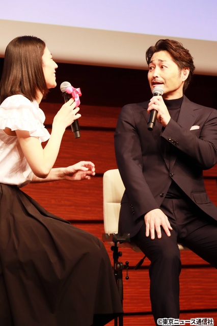 松下奈緒主演「夫に間違いありません」制作発表。夫役の安田顕が妻“松下”の失態を暴露