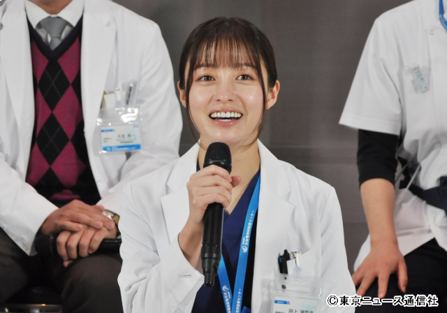 「ヤンドク！」会見で橋本環奈が宮世琉弥、INI・許豊凡ら出演陣の悩みをズバッと解決!?