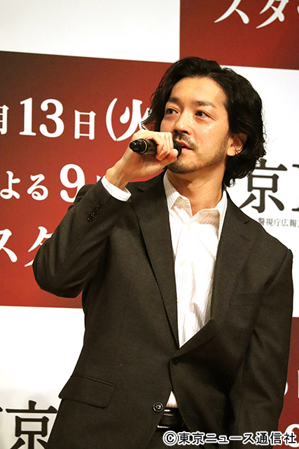 「東京P.D. 警視庁広報2係」会見で発覚! 世界へ羽ばたく福士蒼汰の向上心に緒形直人が感嘆