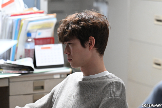 「夫に間違いありません」第3話、急展開ラスト1分の衝撃！　物語の鍵を握る安田顕からコメント到着