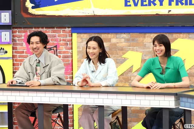 「それスノSP」東方神起が完コピ審査に参戦！　Snow Man絶句のサプライズゲスト登場も