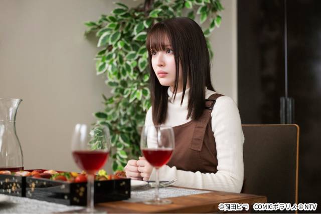 豊嶋花×山中柔太朗「黒崎さんの一途な愛がとまらない」主題歌担当・Sakurashimejiが現場訪問&生歌唱