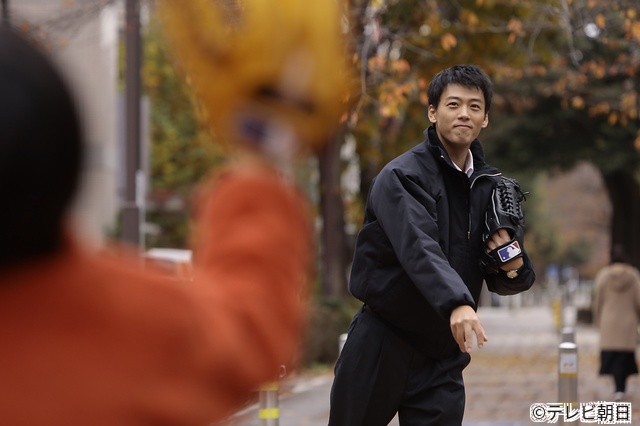 江口のりこ演じる南良が、淳一（竹内涼真）ら同級生4人を追い詰める…！「再会」第3話放送