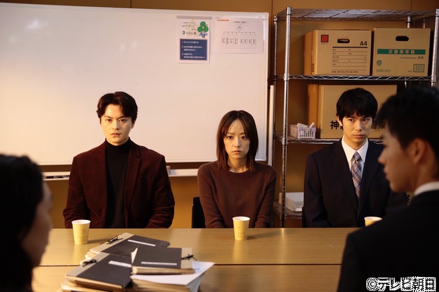 江口のりこ演じる南良が、淳一（竹内涼真）ら同級生4人を追い詰める…！「再会」第3話放送