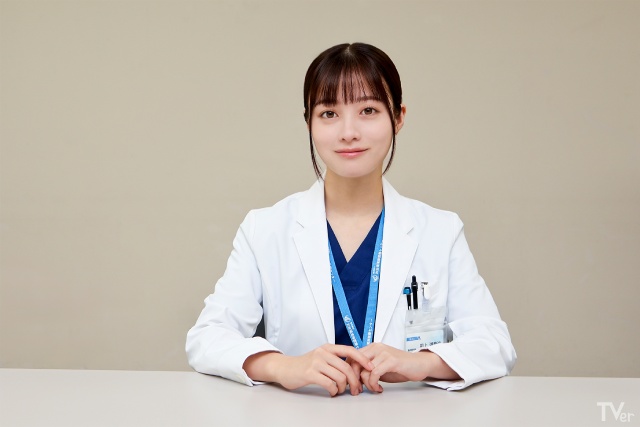 橋本環奈、「ヤンドク」父親役の吉田鋼太郎とは「血がつながっている感覚」