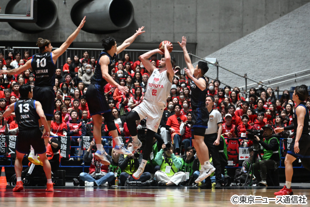 チーム一丸！　アルバルク東京が9人でつかみ取った天皇杯優勝！