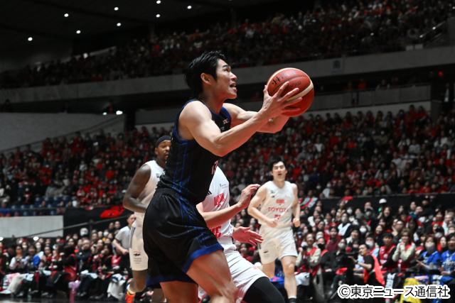 チーム一丸！　アルバルク東京が9人でつかみ取った天皇杯優勝！