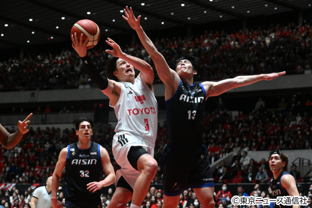 チーム一丸！　アルバルク東京が9人でつかみ取った天皇杯優勝！