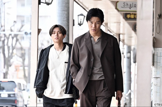 鈴木亮平×戸田恵梨香「全員がうそをついている」10年ぶり共演で挑む「リブート」インタビュー