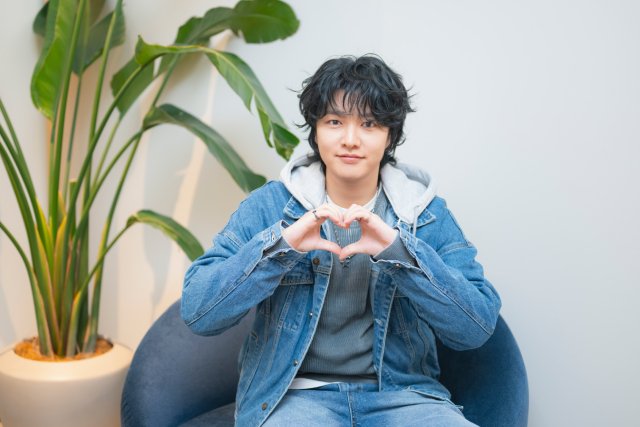 シン・ウォンホ、芸能活動15周年の記念すべき初ソロアルバム「ONE」に込めた思いとは?