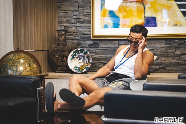 菊池風磨主演「こちら予備自衛英雄補?!」第5話放送！　脱獄囚・シロタ（奥野瑛太）が防衛省へ