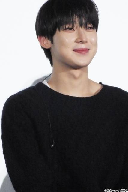 ENHYPENがアルバムコンセプトシネマ上映会を開催！　ENGENEへバレンタインのプレゼントも