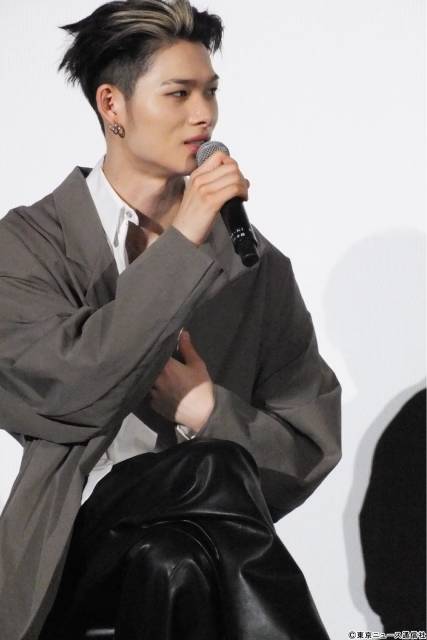 ENHYPENがアルバムコンセプトシネマ上映会を開催！　ENGENEへバレンタインのプレゼントも