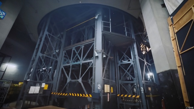 堂本光一＆伊野尾慧が「帝国劇場」最後の瞬間を見守る「解体キングダム」