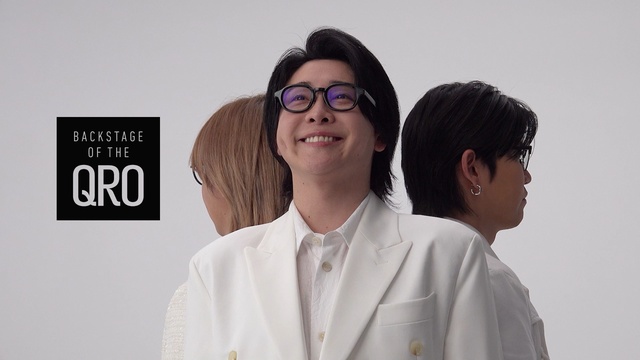 Mrs. GREEN APPLE、黒眼鏡専門デザインレーベル「QRO」のミューズに就任