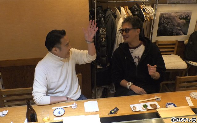 ご近所同士の松岡昌宏と市川右團次が初共演。“町寿司愛”を熱く語り合う