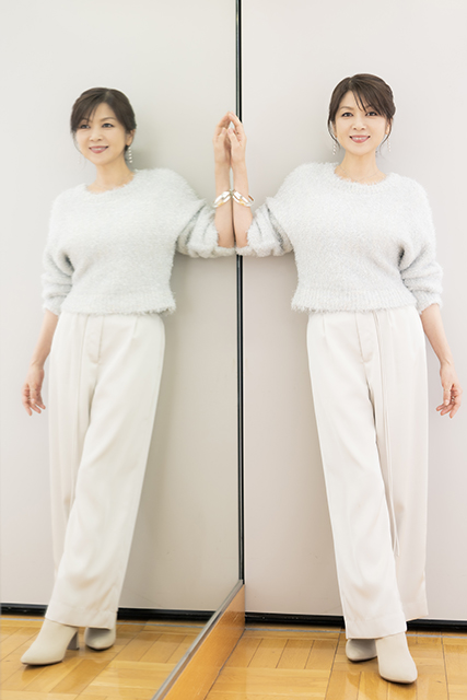 飯島直子「こないだおばさんって言われたよ」――悲哀と共に生きる50代の幸せ探し！