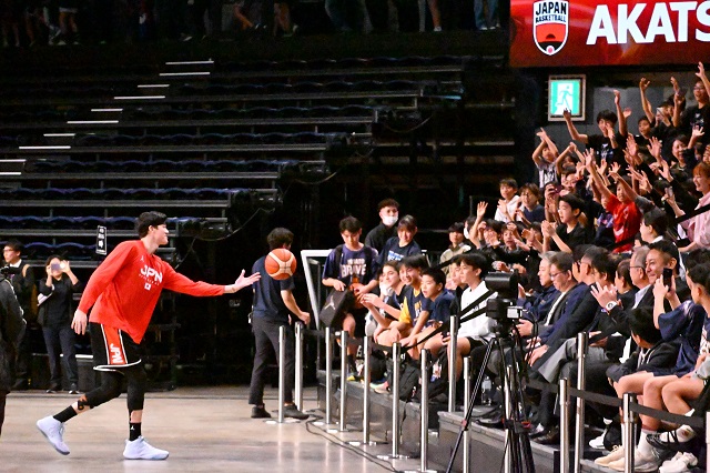 「桶谷ジャパン」いざ初陣へ。新体制のバスケ男子日本代表が沖縄でライバルを迎え撃つ！