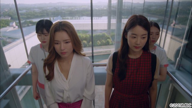 ミステリーヒューマン愛憎劇「黄金の庭 ~奪われた運命~」BS12でスタート