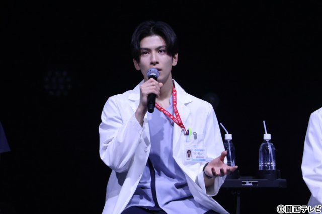 長谷川慎が「顔のない患者」イベントに登場「驚くべき展開があるので最終話まで見守って」