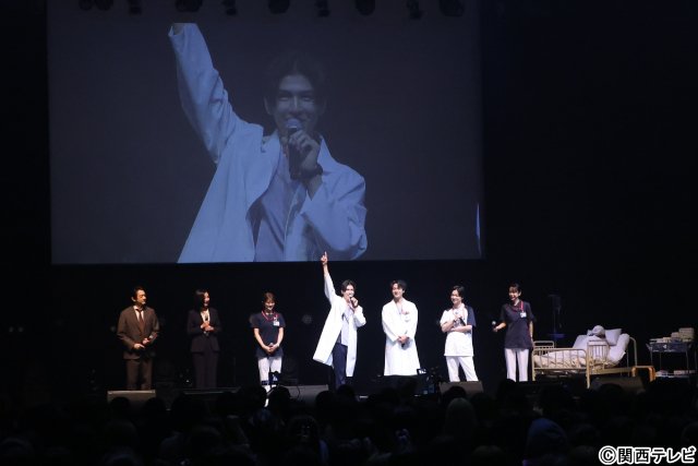 長谷川慎が「顔のない患者」イベントに登場「驚くべき展開があるので最終話まで見守って」