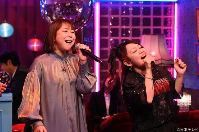 「timeleszファミリア」カラオケで新ゲーム！　椿鬼奴＆ナヲと“あの名曲”熱唱