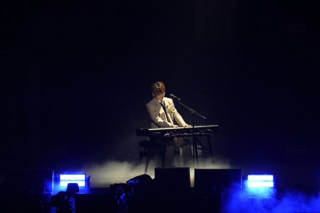 EXILE NAOTO、ソロ初の武道館公演を開催！　ステージに込めた熱い思い「ダンスの可能性を広げたい」