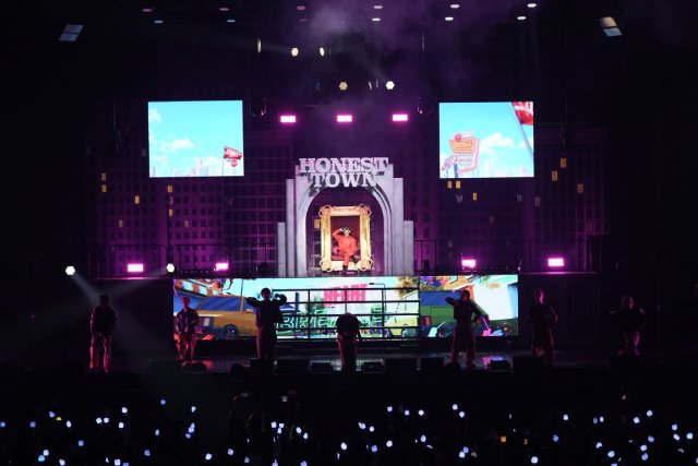 EXILE NAOTO、ソロ初の武道館公演を開催！　ステージに込めた熱い思い「ダンスの可能性を広げたい」