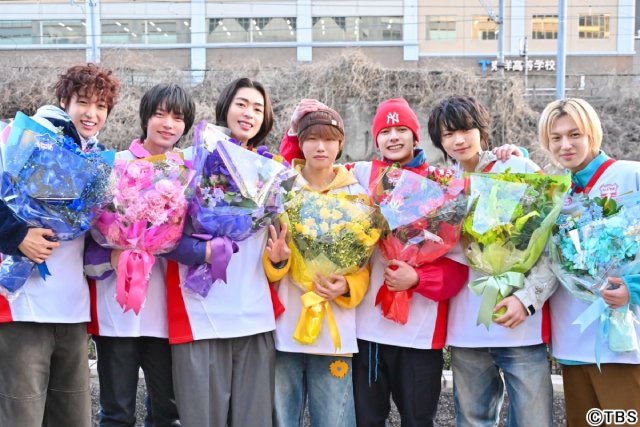 「この現場が家族になるとは」中村倫也が涙のNAZEへエール「DREAM STAGE」撮了