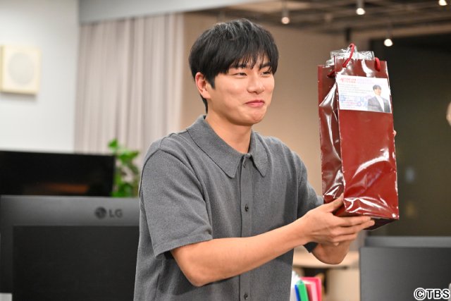 「この現場が家族になるとは」中村倫也が涙のNAZEへエール「DREAM STAGE」撮了